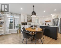 292 THORNE DRIVE - 20