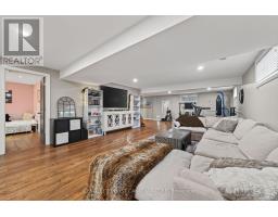 292 THORNE DRIVE - 32