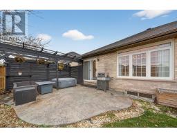 292 THORNE DRIVE - 39