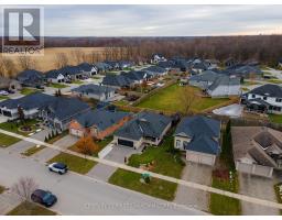 292 THORNE DRIVE - 44