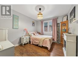 292 THORNE DRIVE - 9