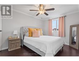 406 - 986 HURON STREET - 13