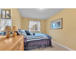 71 - 1921 FATHER DALTON AVENUE - 15