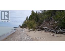 6 IRENE CRESCENT - 11