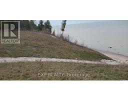 6 IRENE CRESCENT - 7