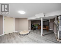 856 DEVINE STREET - 20