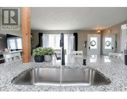 139 COULTER AVE AVENUE - 14