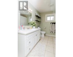 139 COULTER AVE AVENUE - 17