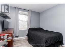 139 COULTER AVE AVENUE - 21