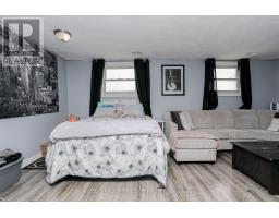 139 COULTER AVE AVENUE - 24