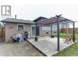 139 COULTER AVE AVENUE - 32