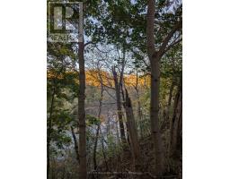 62 - 1385 COMMISSIONERS ROAD W - 3