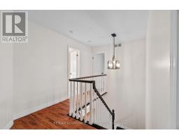 21 VILLAGE GATE CRESCENT - 21