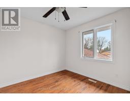 21 VILLAGE GATE CRESCENT - 32