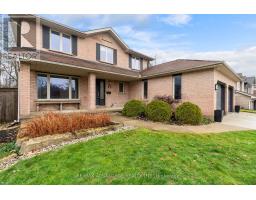 21 VILLAGE GATE CRESCENT - 4