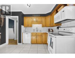 4 SINCLAIR AVENUE - 16