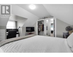 4 SINCLAIR AVENUE - 31