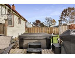 4 SINCLAIR AVENUE - 39