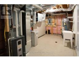 2503 LEEDS CROSSING - 44