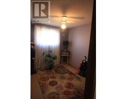 27 - 1430 JALNA BOULEVARD - 12