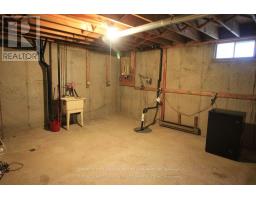 27 - 1430 JALNA BOULEVARD - 15