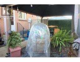 27 - 1430 JALNA BOULEVARD - 17