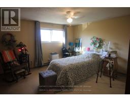 27 - 1430 JALNA BOULEVARD - 9