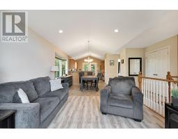 3805 TRILLIUM DRIVE - 9