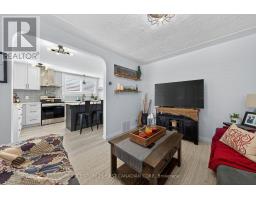 37 TENNYSON STREET - 11