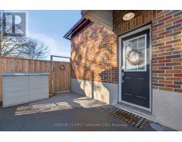 37 TENNYSON STREET - 27