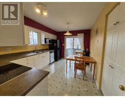 7 - 145 NORTH CENTRE ROAD - 6