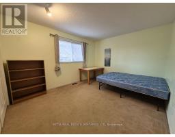 7 - 145 NORTH CENTRE ROAD - 8