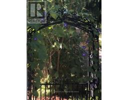 408 BROOKHAVEN PLACE - 41