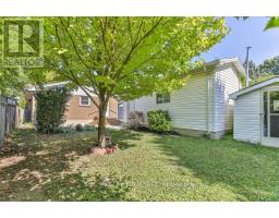 56 TOULON CRESCENT - 45