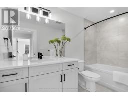 418 OLD WONDERLAND ROAD - 26