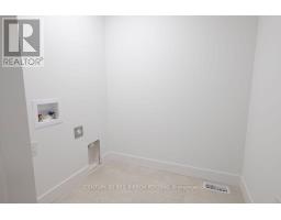 122 BURNS STREET - 23