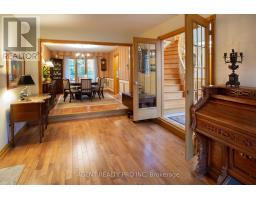 922 COUNTRY CLUB CRESCENT - 20