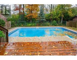 922 COUNTRY CLUB CRESCENT - 46