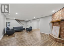 696 VILLAGE GREEN AVENUE - 34