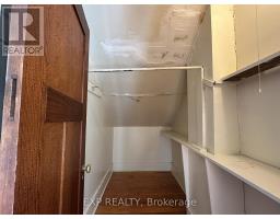 15 ST ANNE S PLACE - 22