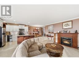 1106 - 250 PALL MALL STREET - 18