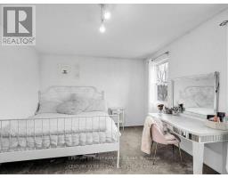 132 SANDY STREET - 17