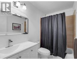 132 SANDY STREET - 19