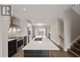 2 - 555 SUNNINGDALE ROAD E - 15