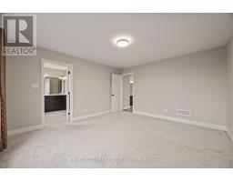 2 - 555 SUNNINGDALE ROAD E - 26