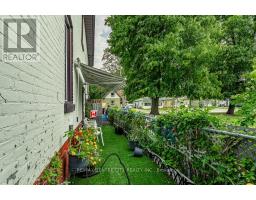 203 RECTORY STREET - 30