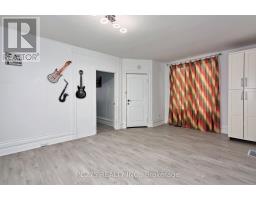 173 ADELAIDE STREET N - 8