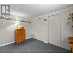 164 OXFORD STREET W - 33