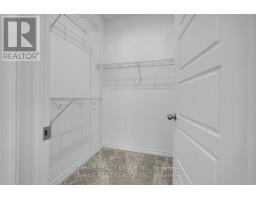 35 - 1080 UPPERPOINT AVENUE - 22