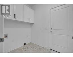 35 - 1080 UPPERPOINT AVENUE - 29